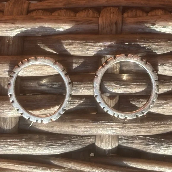 Intricate Silver Women's Rings - Picture 4 of 5